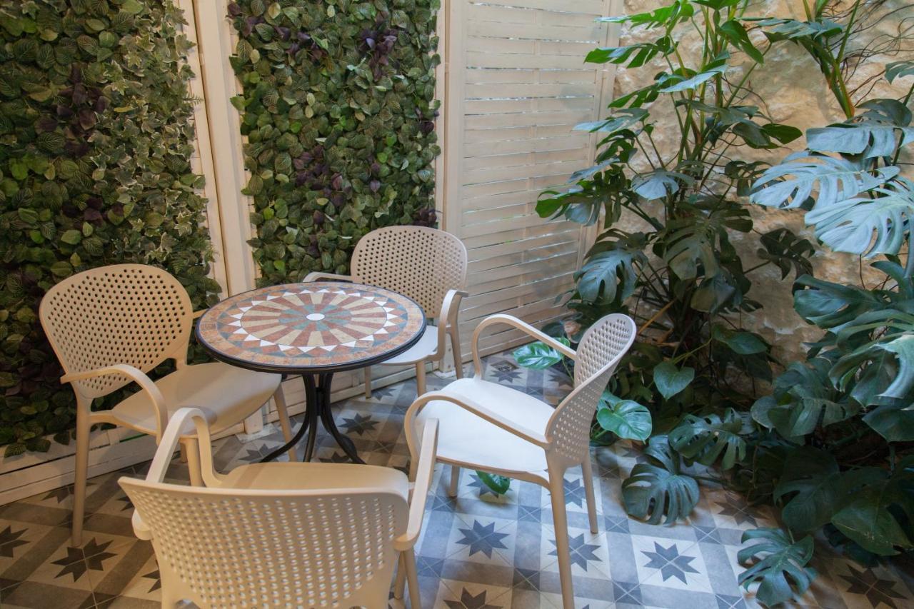 Flh Lapa Design Apartment With Terrace Lisbon Bagian luar foto